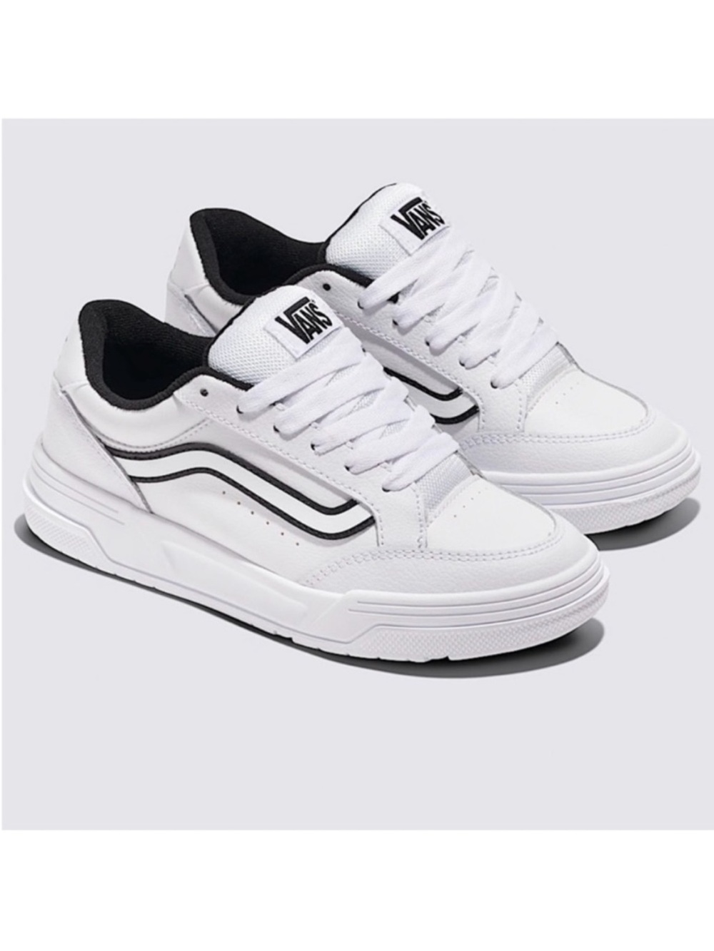Vans Big Kids Hylane Shoe 6.5
US Women 8.0 US